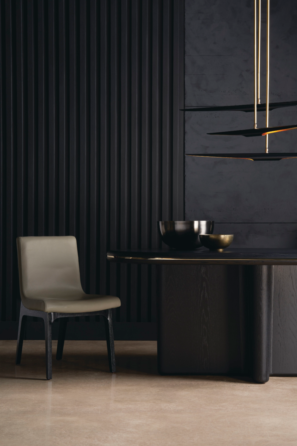   Oval Black Dining Table | Oroa.com