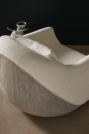   Bouclé Modern Swivel Chair | Oroa.com