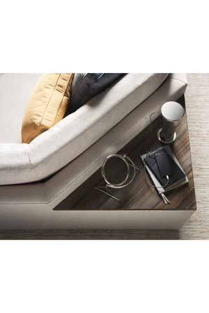   Neutral-Toned Sectional Sofa | Oroa.com