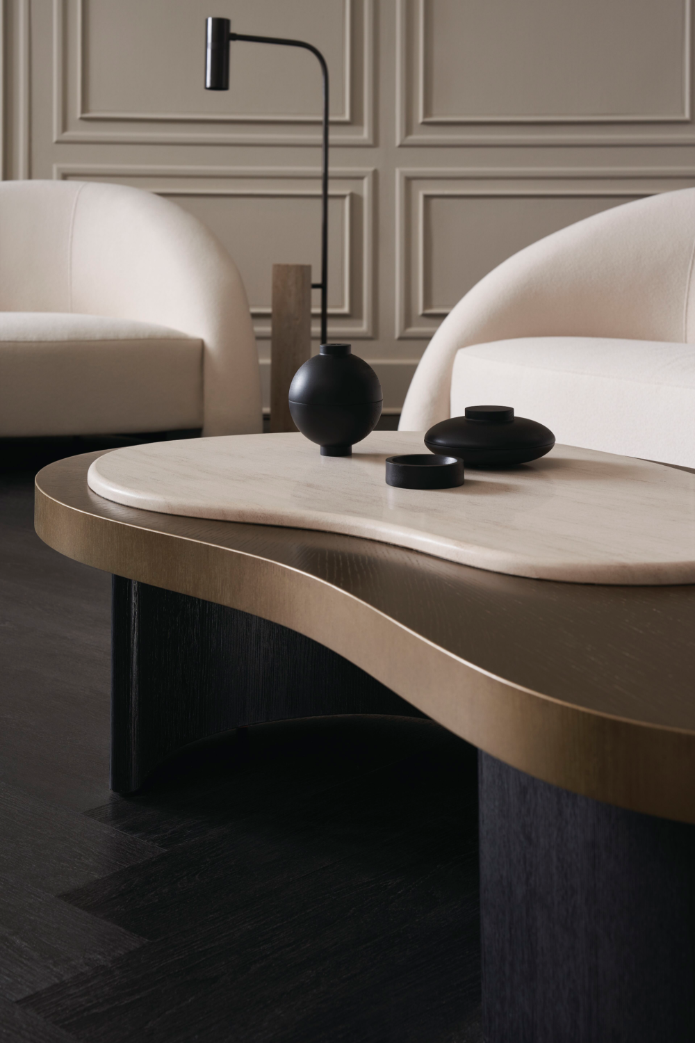   White Free-Form Sofa | Oroa.com
