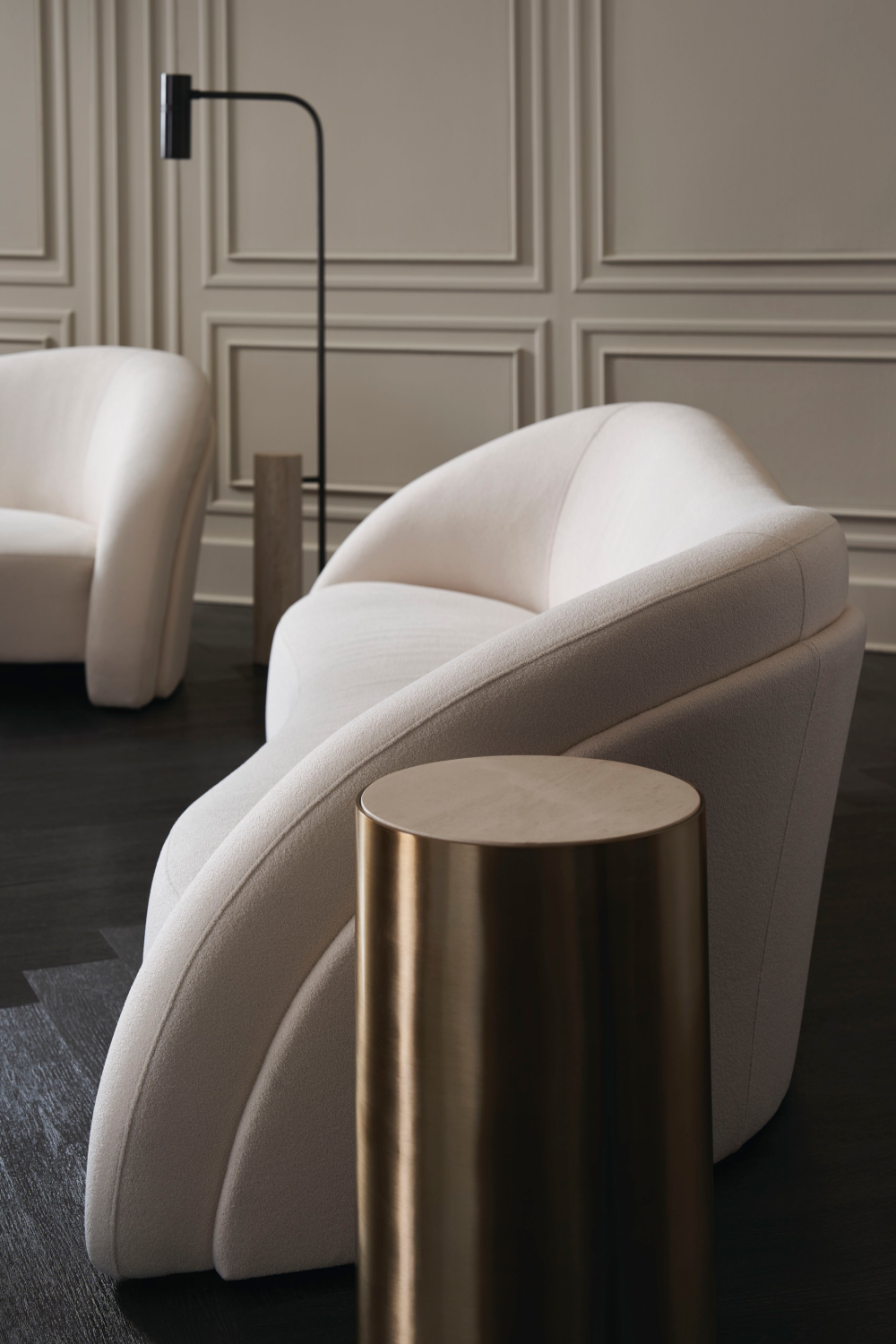  White Free-Form Sofa | Oroa.com