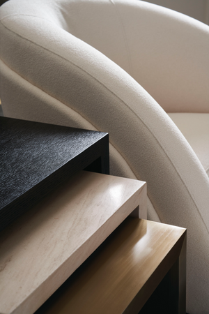   Modern Curved Accent Chair | Oroa.com