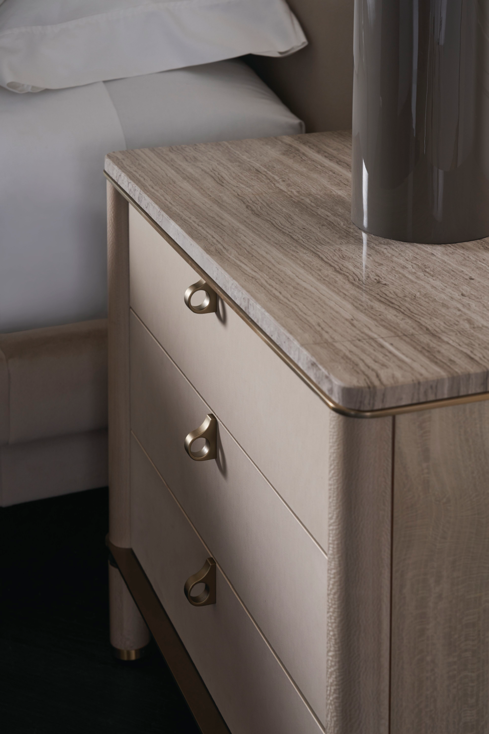   Modern 3-Drawer Nightstand | Oroa.com