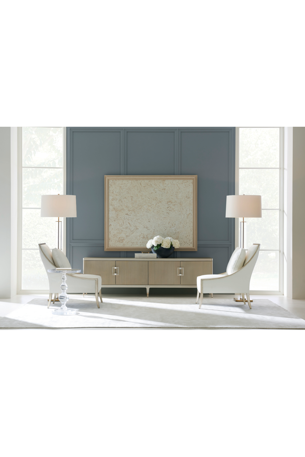   Acrylic Sculpted Side Table | Oroa.com