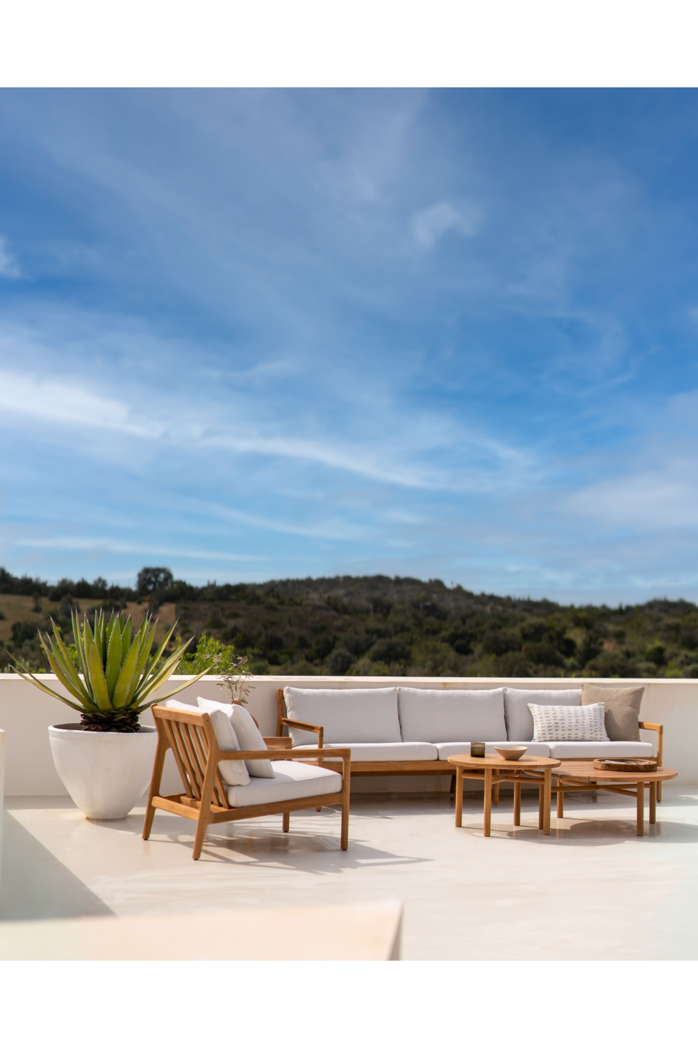   Teak 3+ Seater Outdoor Sofa | Oroa.com