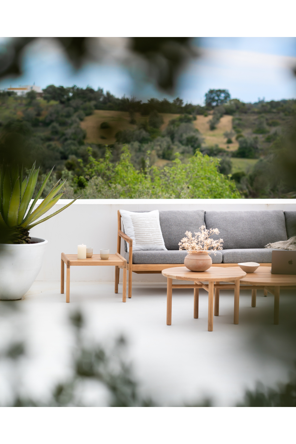   Teak 3+ Seater Outdoor Sofa | Oroa.com