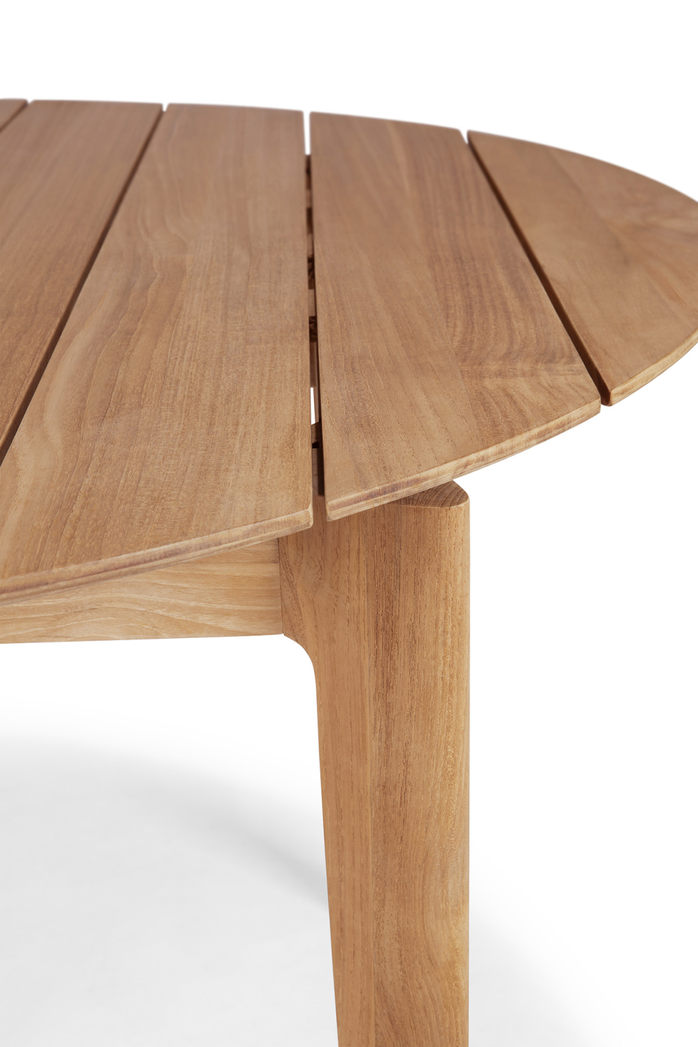   Round Teak Outdoor Dining Table | Oroa.com