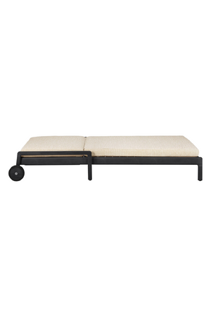   Black-Framed Outdoor Adjustable Lounger | Oroa.com