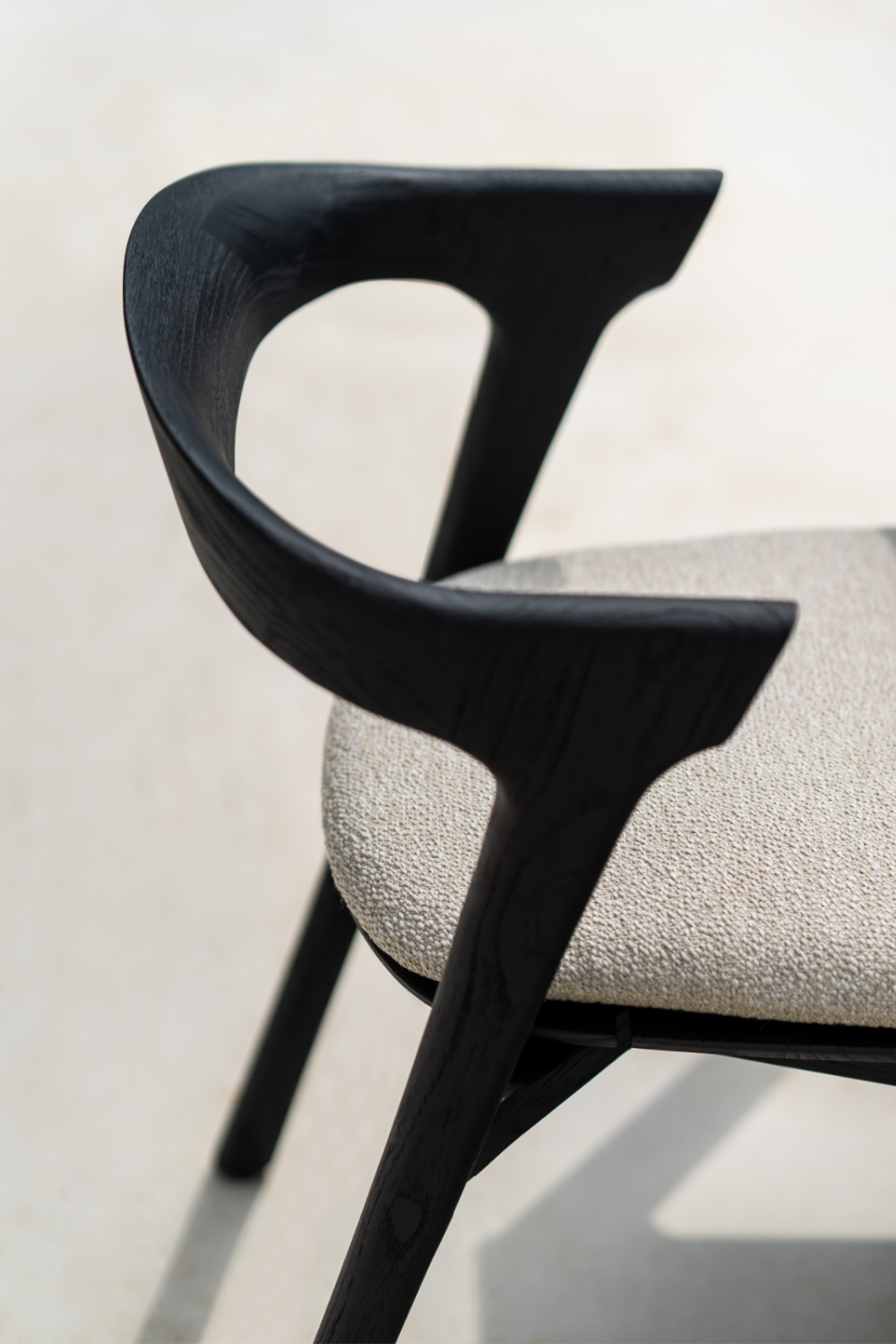   Black Teak Outdoor Dining Chair | Oroa.com
