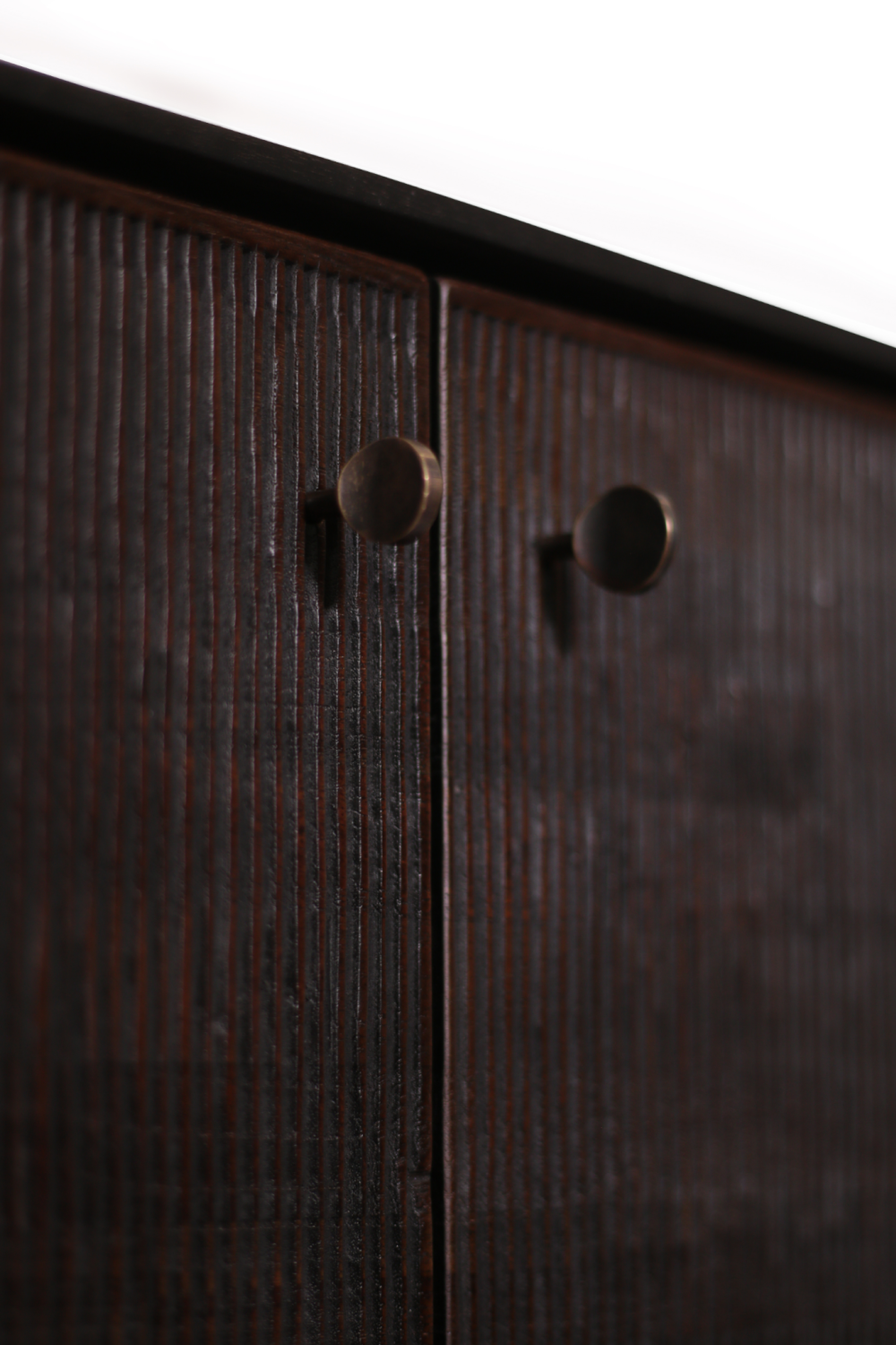   Varnished Teak Black Sideboard | Oroa.com