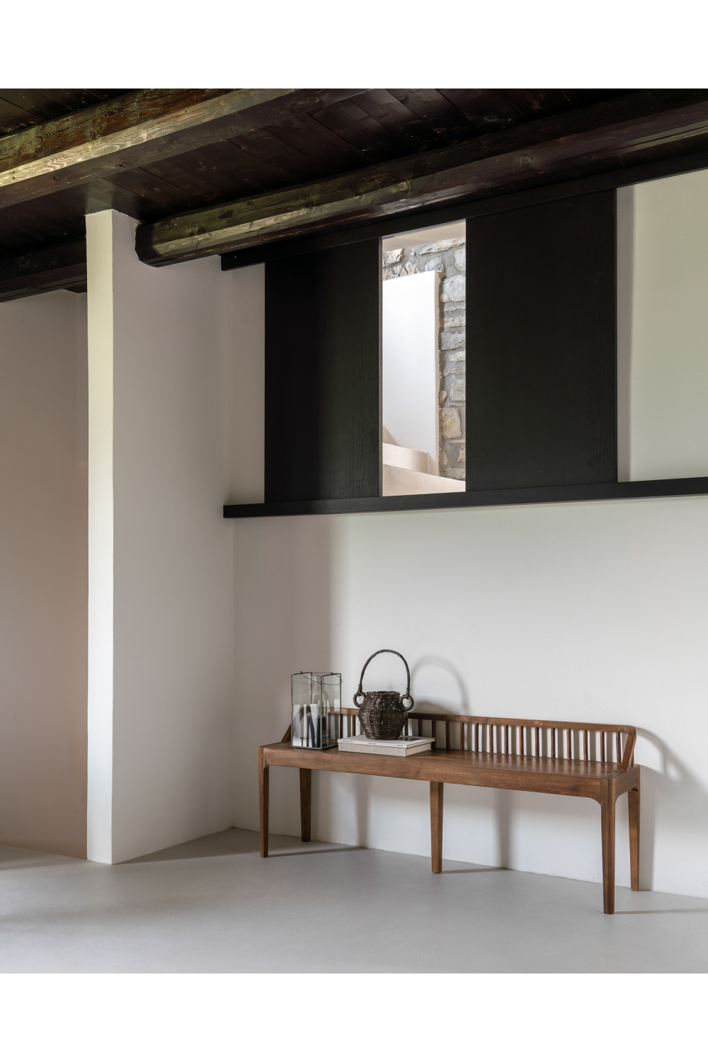   Modern Nordic Teak Bench | Oroa.com