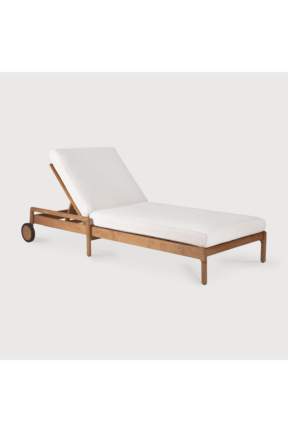   Adjustable Outdoor Lounger Cushion | Oroa.com