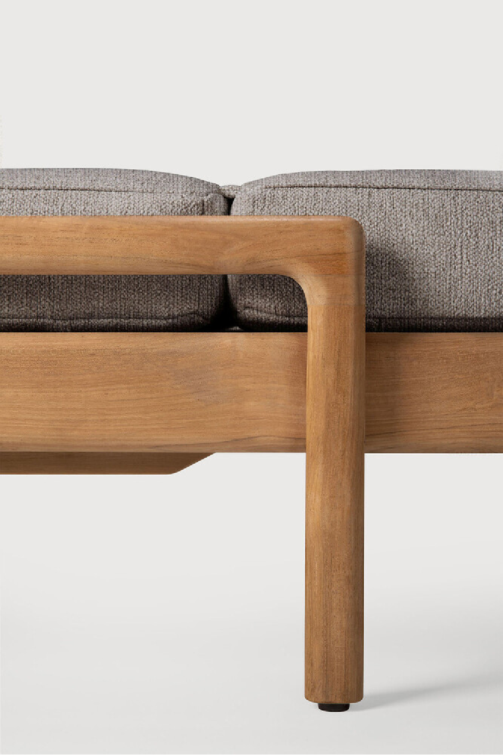   Outdoor Lounger Cushion | Oroa.com