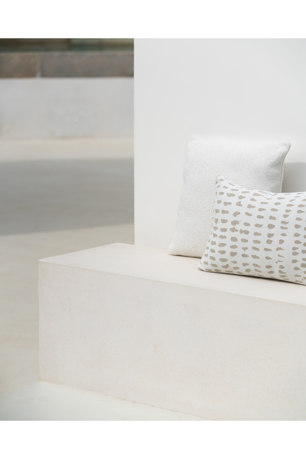   Boucle Outdoor Cushions (2) | Oroa.com