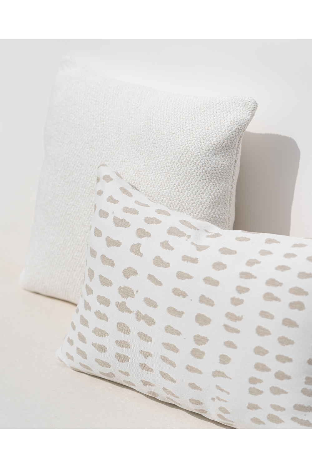   Boucle Outdoor Cushions (2) | Oroa.com