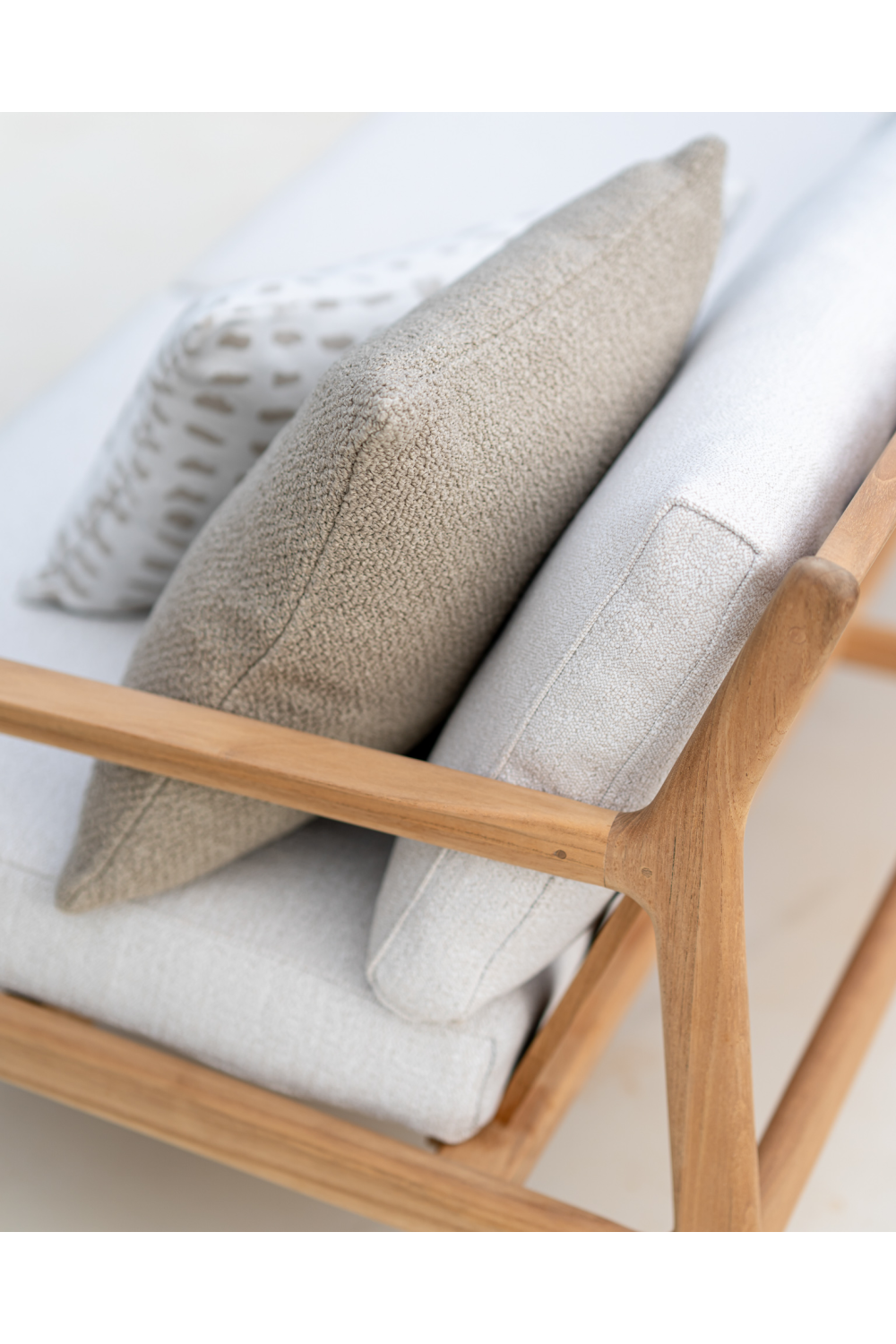   Boucle Outdoor Cushions (2) | Oroa.com