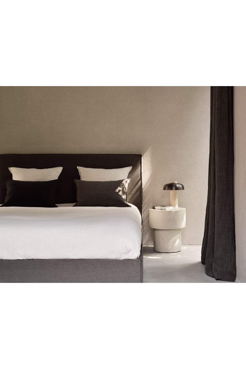   Off-White Side Table | Oroa.com