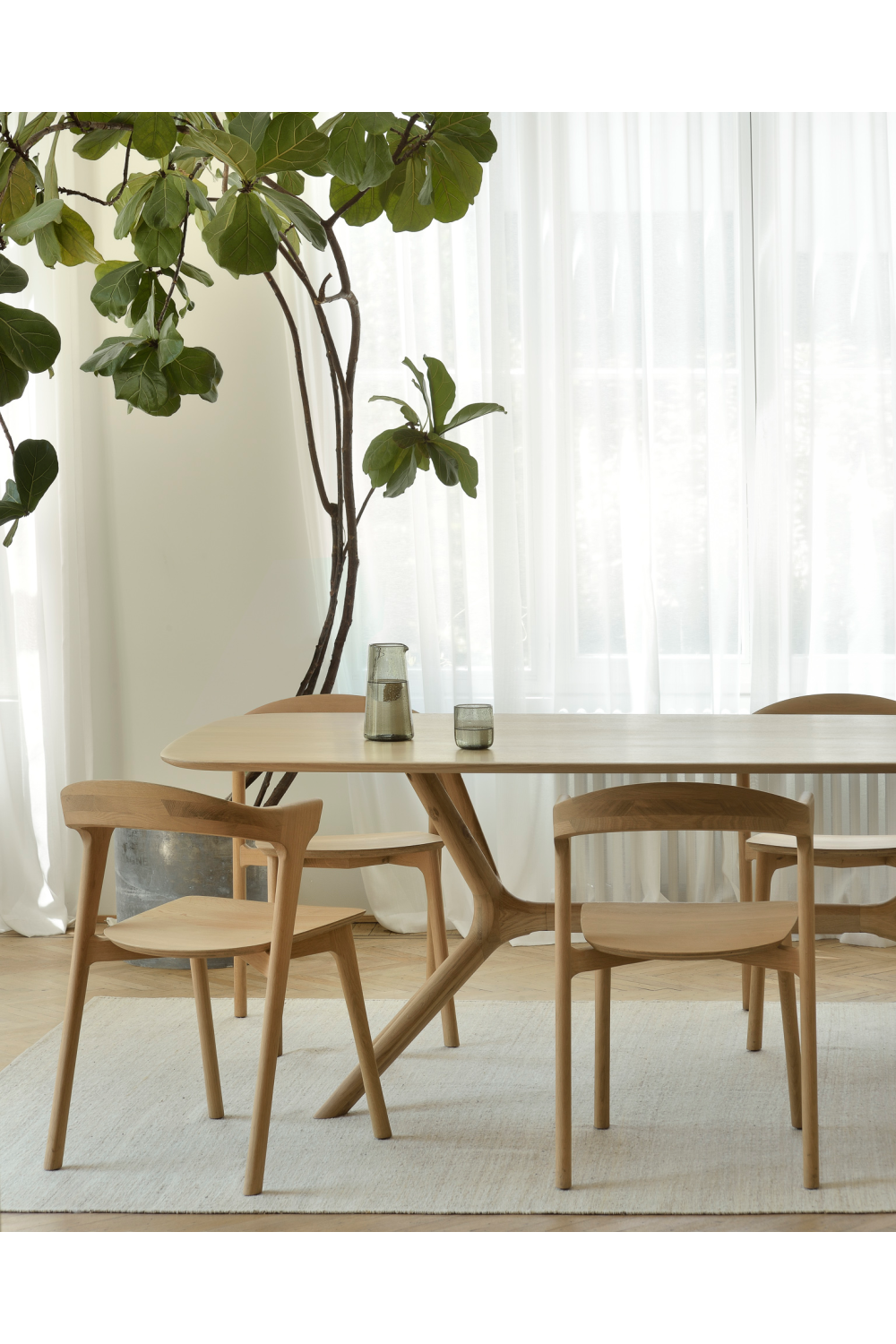   Cross Leg Oak Dining Table | Oroa.com