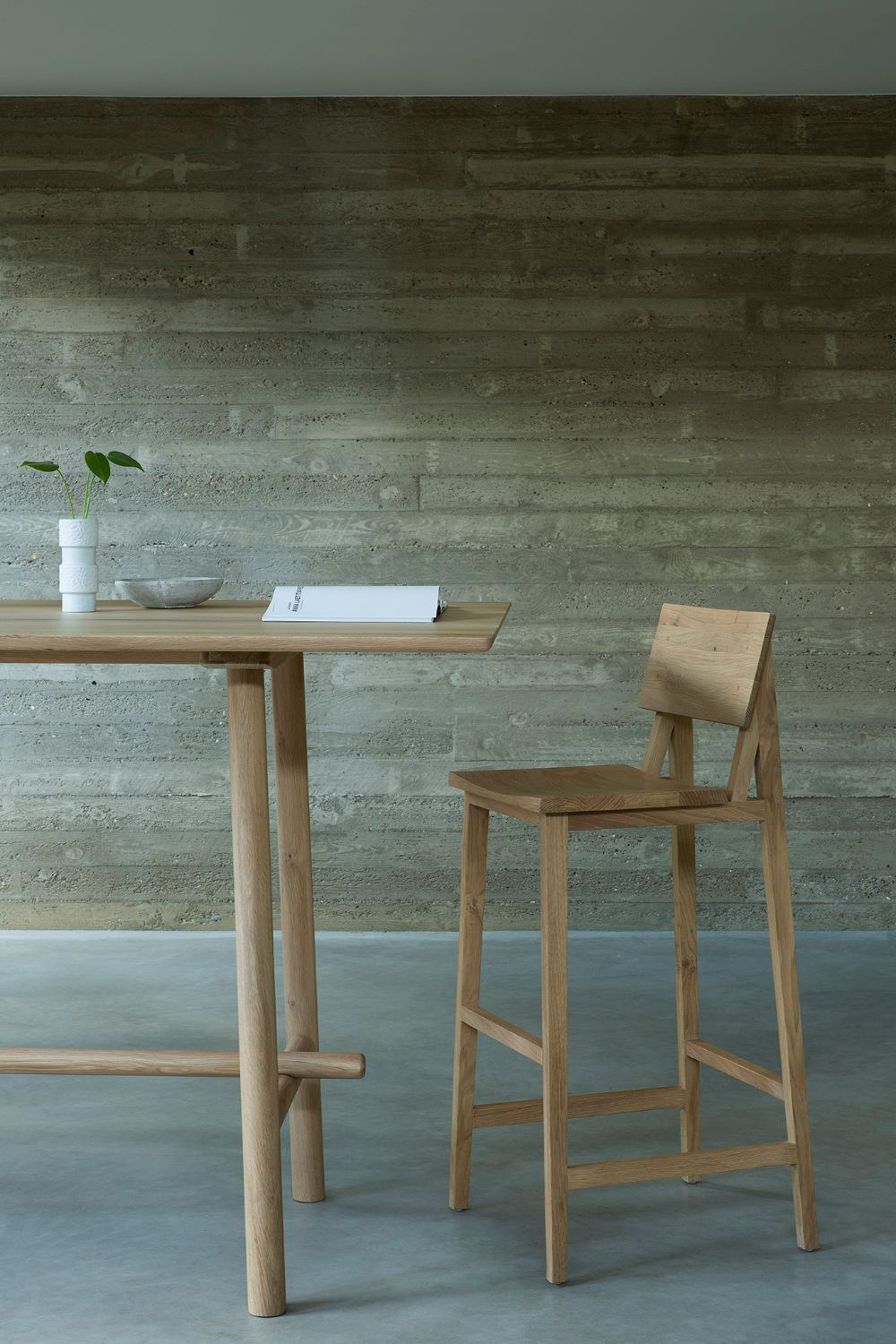   Oak Bar Stool | Oroa.com