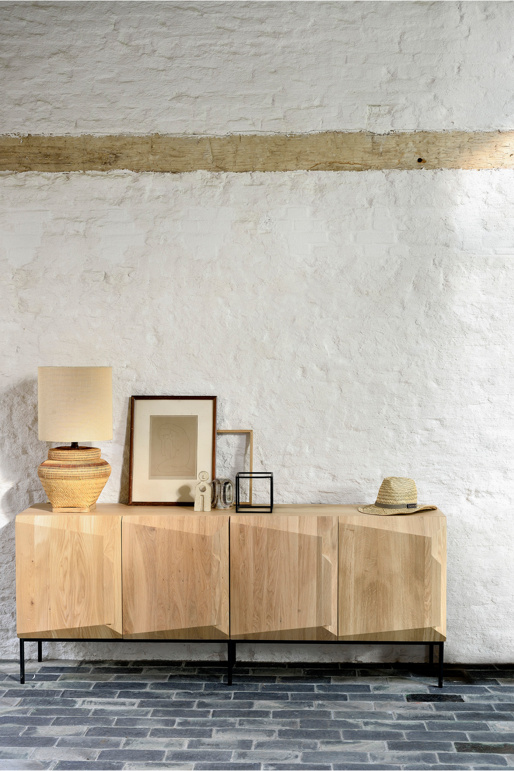   Carved Oak Sideboard | Oroa.com
