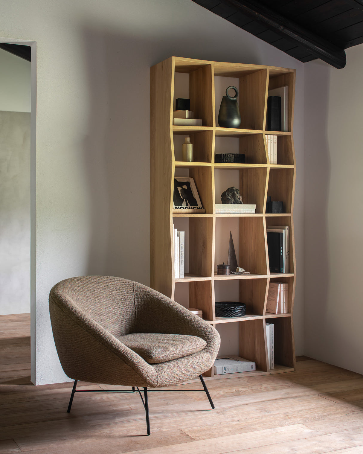   Oiled Oak Book Rack | Oroa.com