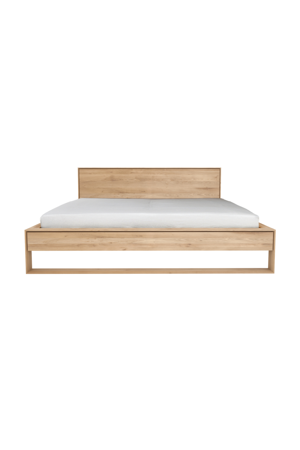   Solid Oak Bed | Oroa.com
