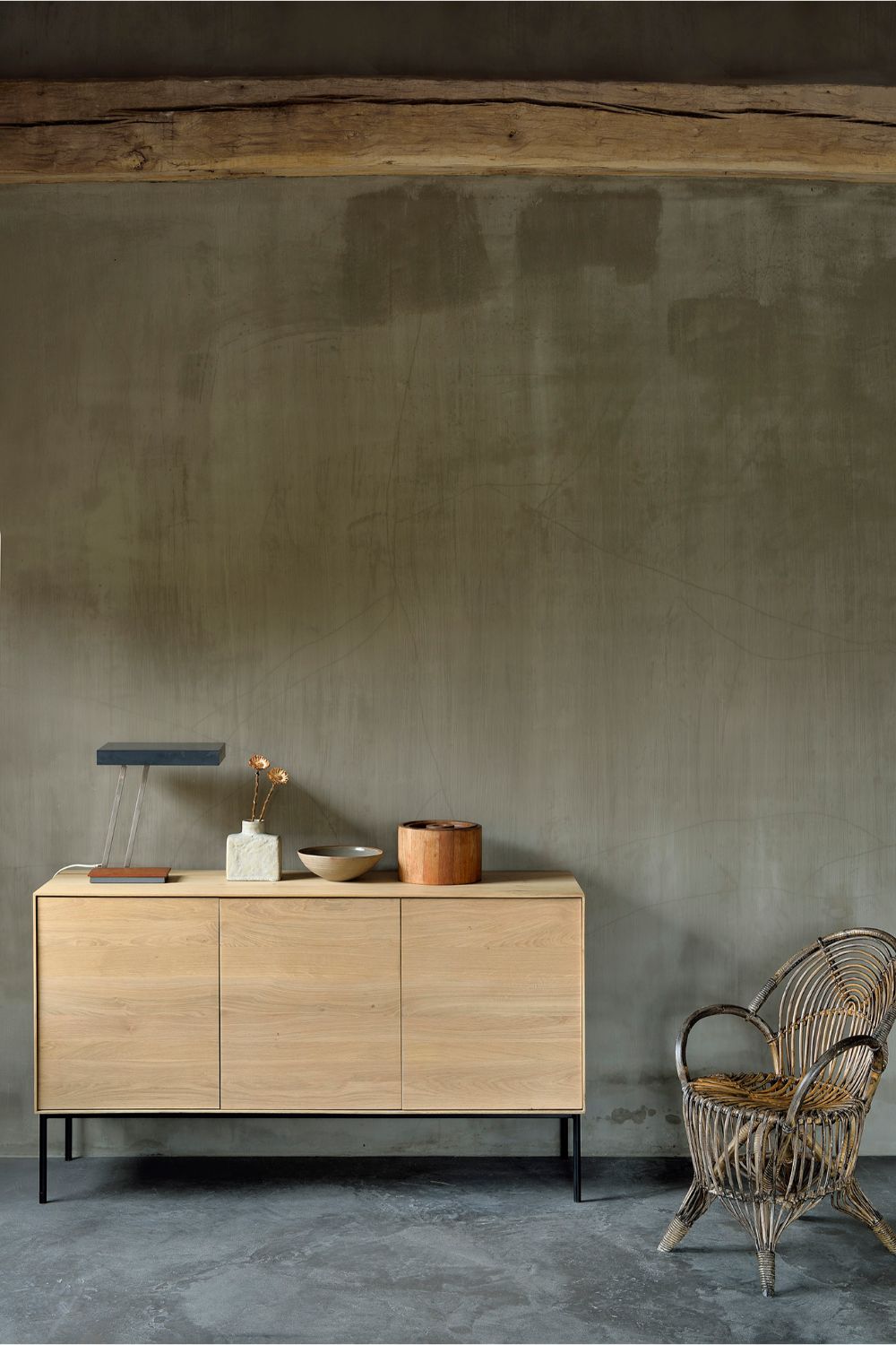   Modern Varnished Oak Sideboard | Oroa.com