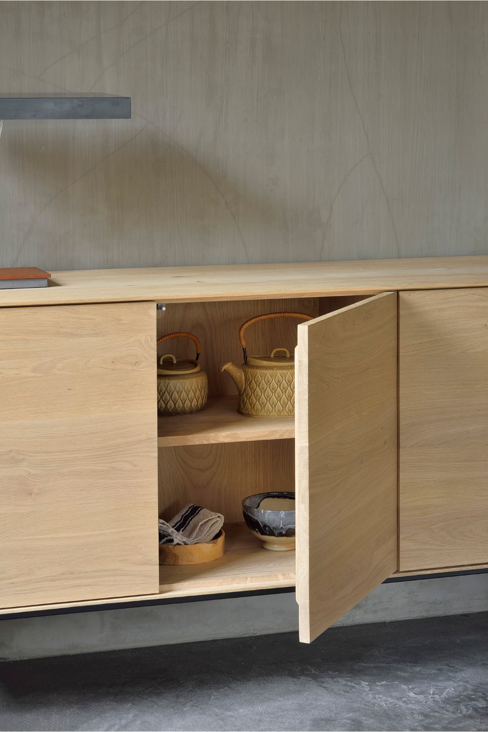   Modern Varnished Oak Sideboard | Oroa.com