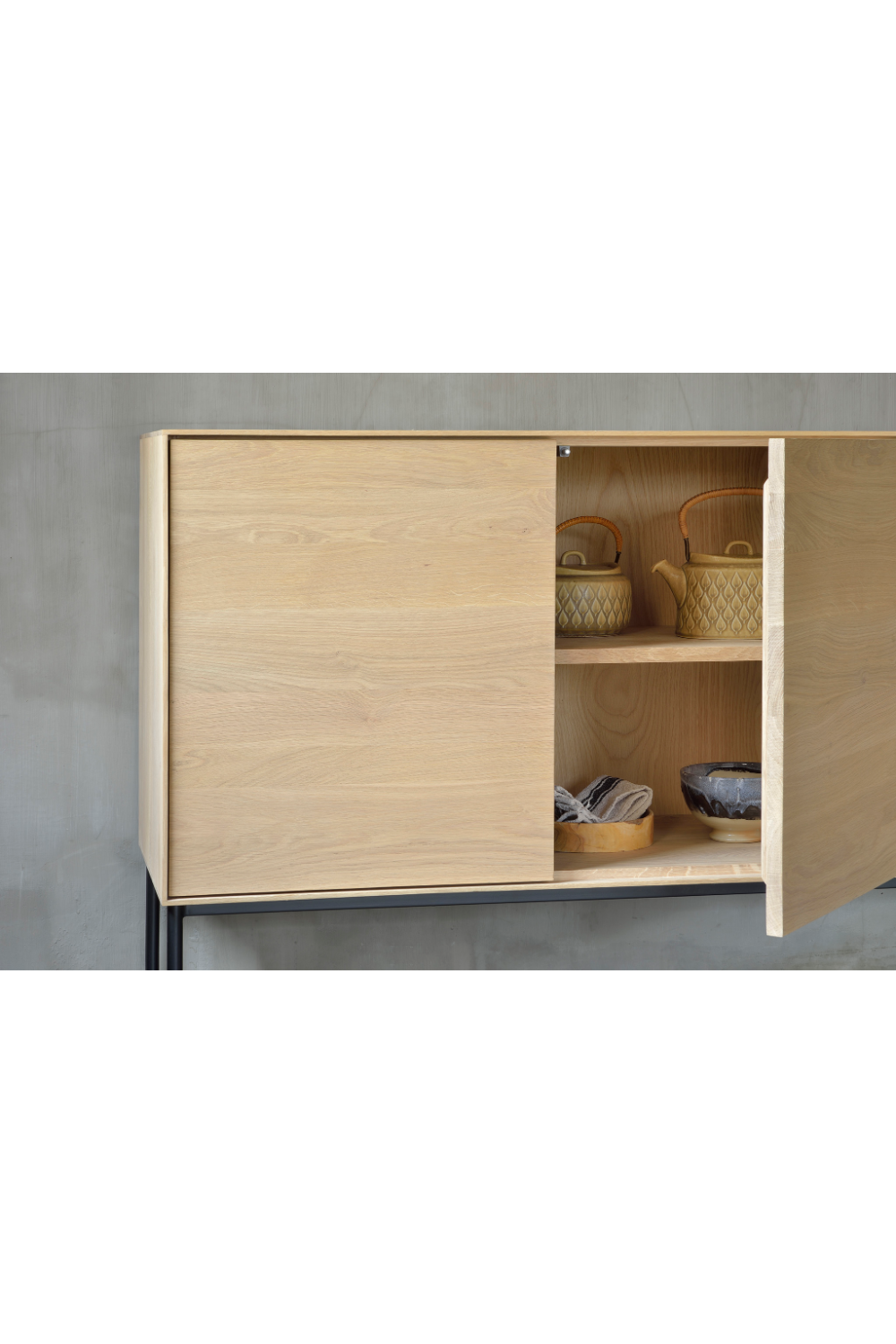   Modern Varnished Oak Sideboard | Oroa.com