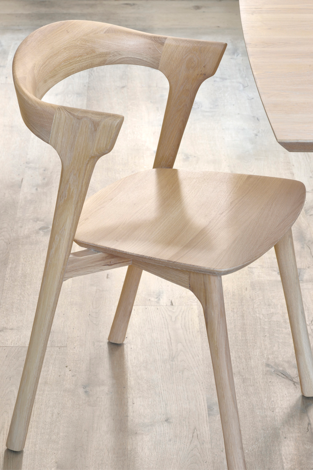   Modern Oak Dining Chair | Oroa.com