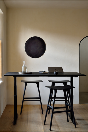   Wooden Backless Barstool | Oroa.com