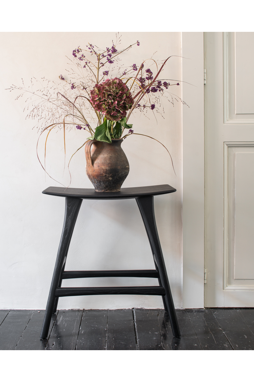   Classic Black Oak Counter Stool | Oroa.com